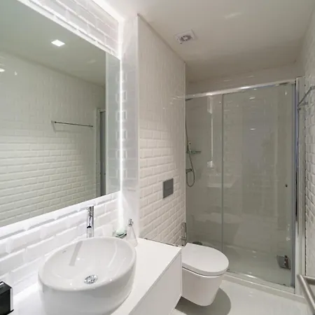 Heart Of By Upperground Appartement *